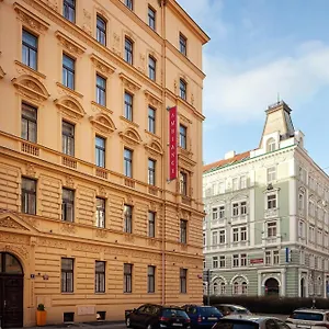 4* Hotell Ambiance